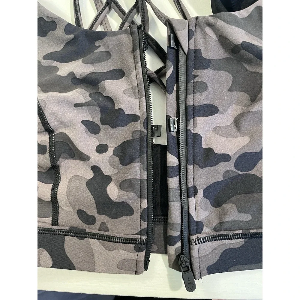 NWT Torrid Happy Camper Camo Zip Front Sports Bra 1X 14/16 Strappy Back Plus
